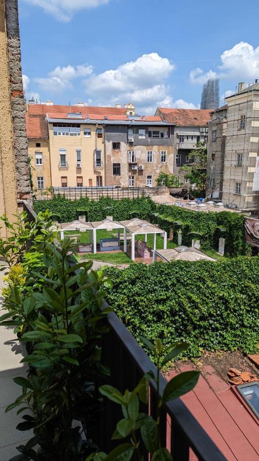 Berry Berry Studio Lägenhet Zagreb Exteriör bild